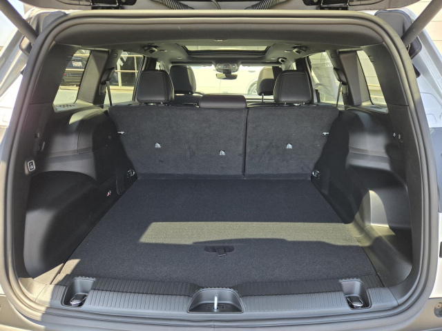 New 2026 Jeep Cherokee Limited 4x4  in ,  24