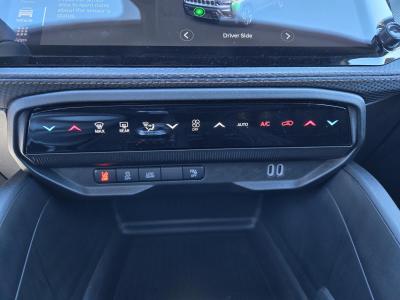 New 2026 Jeep Cherokee Limited 4x4  in ,  12