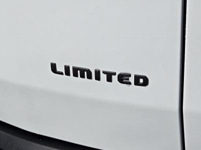 New 2026 Jeep Cherokee Limited 4x4  in ,  35