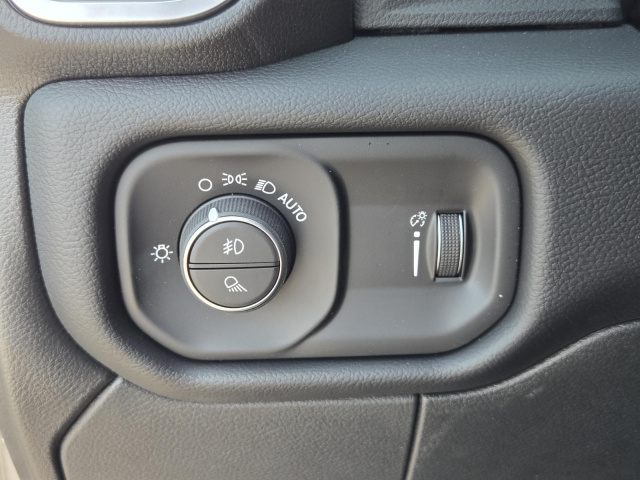 New 2026 Ram 3500 Big Horn 4x4 Crew Cab 8' Box  in ,  18