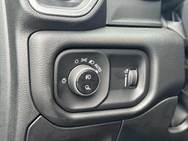New 2026 Ram 1500 Big Horn 4x2 Crew Cab 5'7 Box  in ,  18