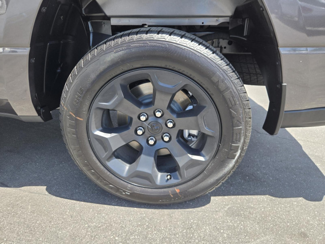 New 2026 Ram 1500 Express 4x4 Crew Cab 5'7 Box  in ,  32