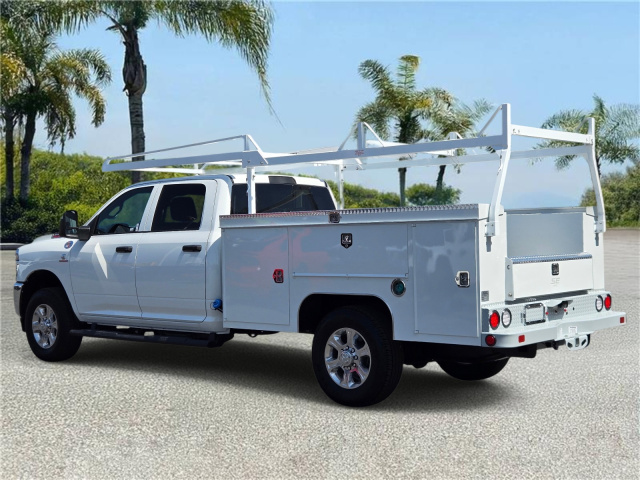 New 2026 Ram 3500 Chassis Cab Tradesman 4WD Crew Cab 60 CA 172.4 WB  in ,  4