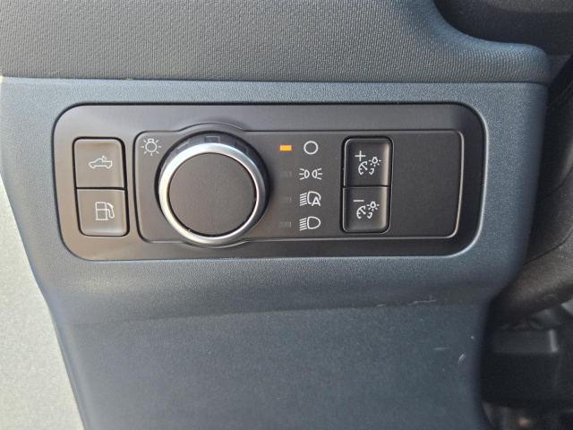 Used 2025 Ford Maverick XL FWD SuperCrew  in ,  19