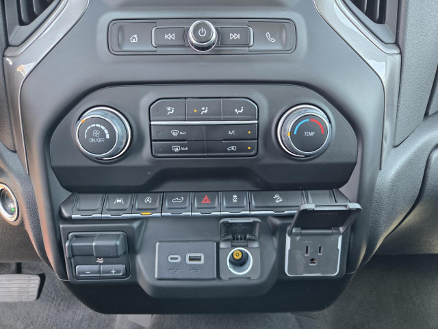 Used 2025 Chevrolet Silverado 1500 4WD Crew Cab 147 Custom Trail Boss  in ,  11
