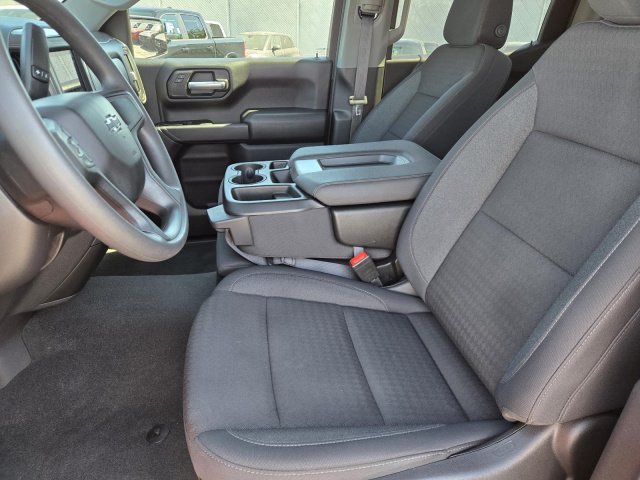 Used 2025 Chevrolet Silverado 1500 4WD Crew Cab 147 Custom Trail Boss  in ,  18
