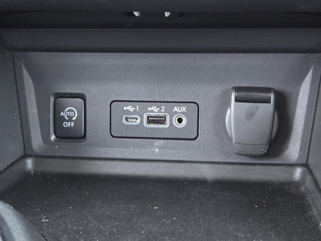 Used 2025 Nissan Sentra SR CVT  in ,  12