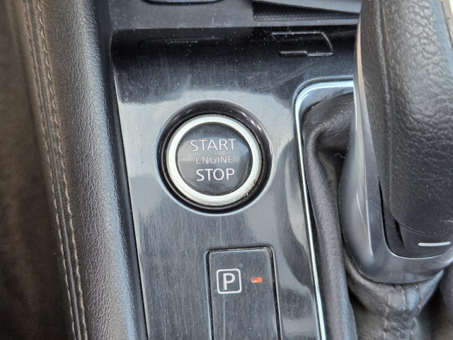Used 2024 Nissan Kicks SV FWD  in ,  14