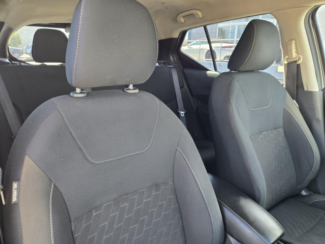Used 2024 Nissan Kicks SV FWD  in ,  32