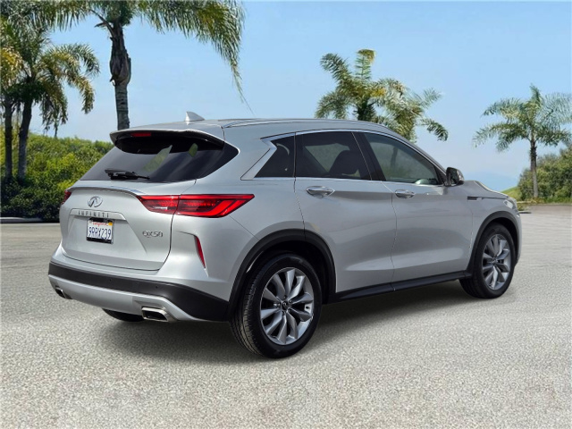 Used 2021 INFINITI QX50 LUXE FWD  in ,  3