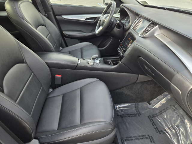 Used 2021 INFINITI QX50 LUXE FWD  in ,  32
