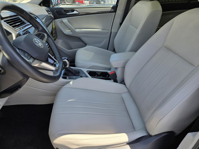 Used 2023 Volkswagen Tiguan 2.0T SE 4MOTION  in ,  21