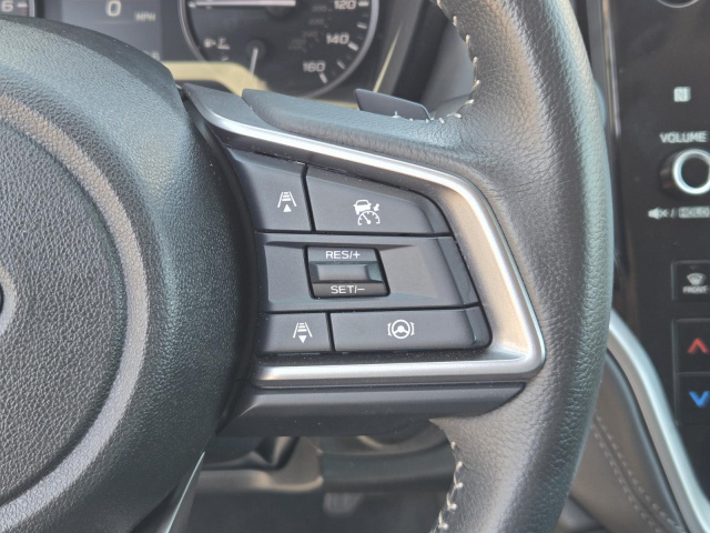 Used 2025 Subaru Outback Premium AWD  in ,  17