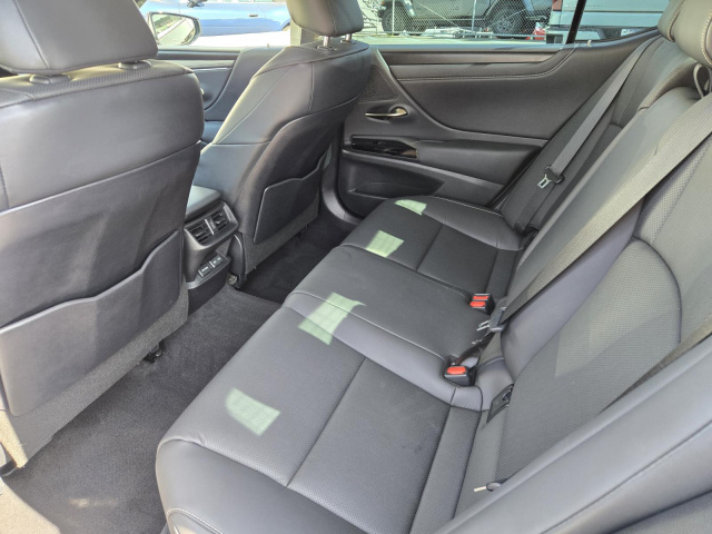 Used 2024 Lexus ES ES 350 FWD  in ,  23