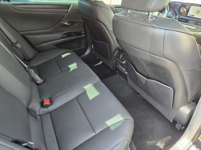 Used 2024 Lexus ES ES 350 FWD  in ,  26