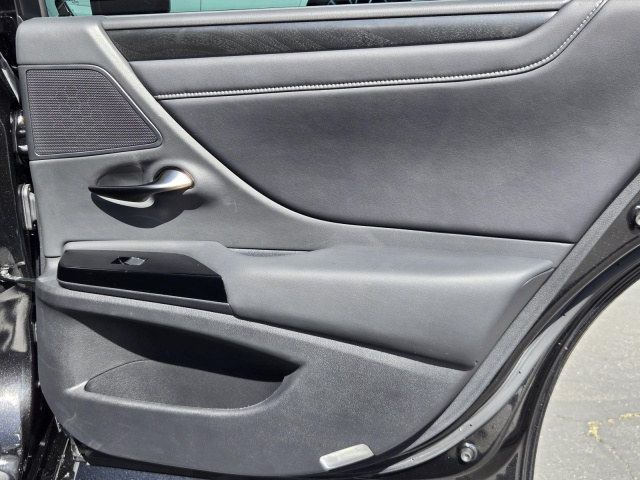 Used 2024 Lexus ES ES 350 FWD  in ,  27