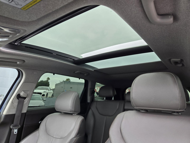 Used 2020 Hyundai Santa Fe Limited 2.0T Auto FWD  in ,  21
