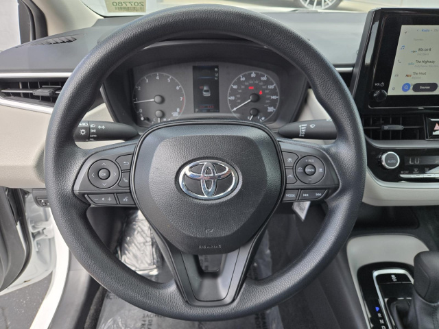 Used 2025 Toyota Corolla LE CVT (Natl)  in ,  13