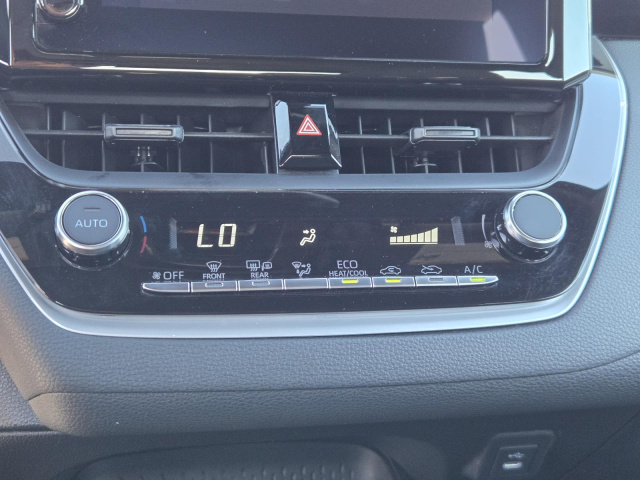 Used 2026 Toyota Corolla SE CVT (Natl)  in ,  11
