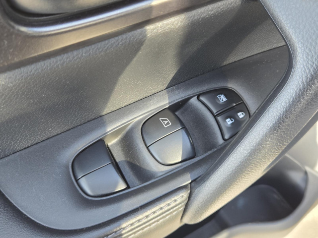 Used 2021 Nissan Rogue Sport FWD S  in ,  18