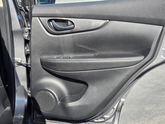 Used 2021 Nissan Rogue Sport FWD S  in ,  27