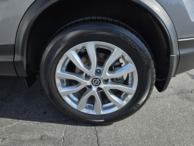 Used 2021 Nissan Rogue Sport FWD S  in ,  33