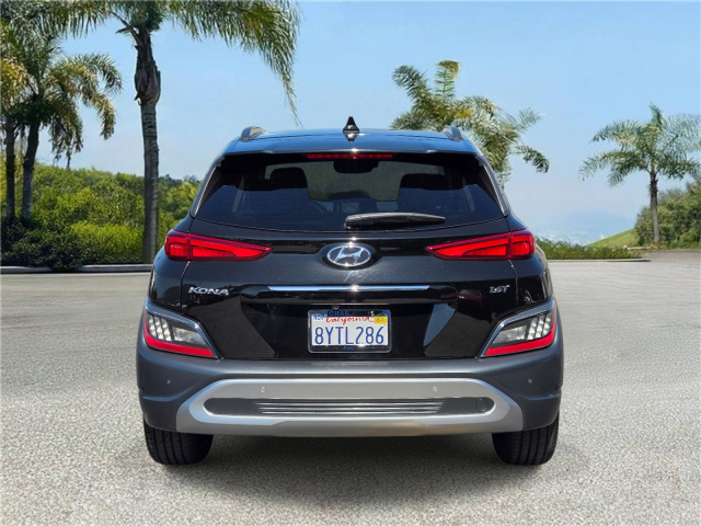 Used 2022 Hyundai Kona Limited DCT FWD  in ,  4