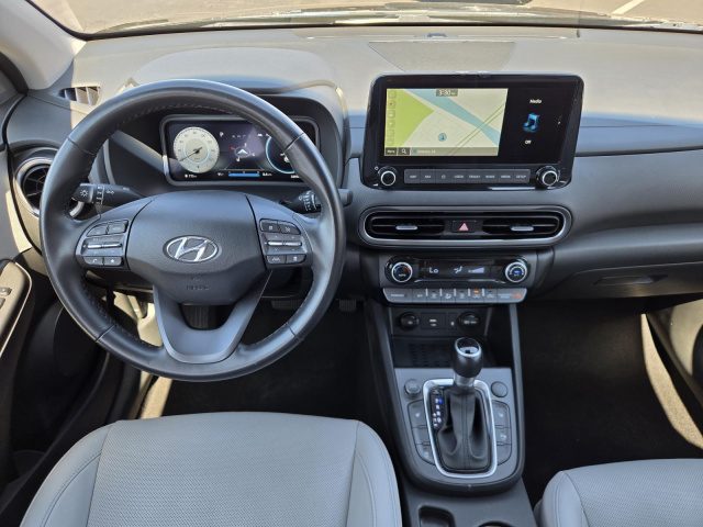 Used 2022 Hyundai Kona Limited DCT FWD  in ,  5