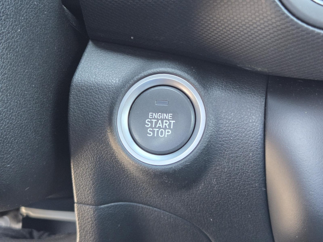 Used 2022 Hyundai Kona Limited DCT FWD  in ,  9