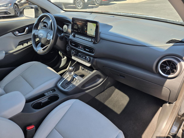 Used 2022 Hyundai Kona Limited DCT FWD  in ,  29
