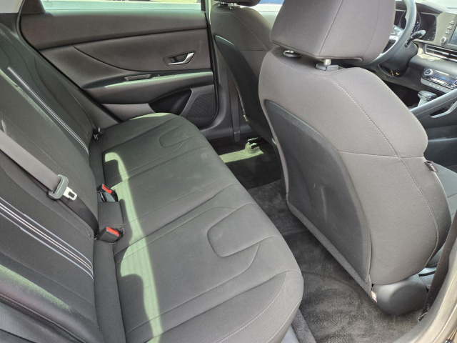Used 2022 Hyundai Elantra SEL IVT  in ,  26