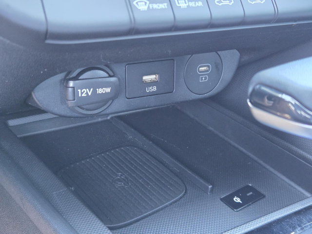 Used 2025 Hyundai Elantra SEL Sport IVT  in ,  12