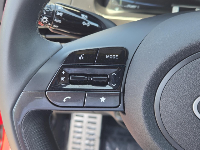 Used 2025 Hyundai Elantra SEL Sport IVT  in ,  16