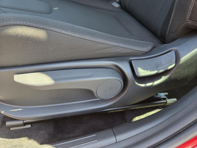 Used 2025 Hyundai Elantra SEL Sport IVT  in ,  22