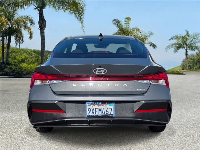 Used 2026 Hyundai Elantra Hybrid Blue Sedan  in ,  4