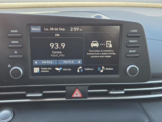 Used 2026 Hyundai Elantra Hybrid Blue Sedan  in ,  9
