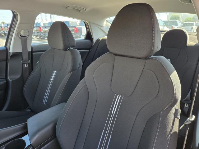 Used 2026 Hyundai Elantra Hybrid Blue Sedan  in ,  23