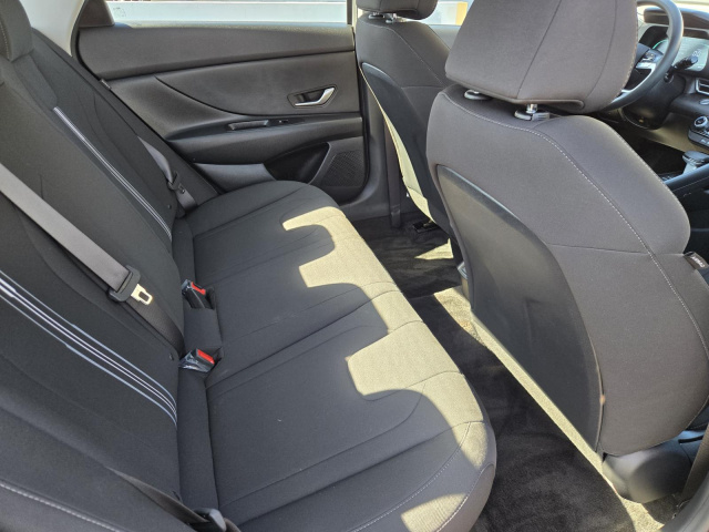 Used 2026 Hyundai Elantra Hybrid Blue Sedan  in ,  29