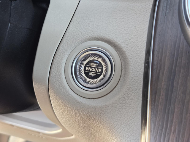Used 2022 Mercedes-Benz GLC GLC 300 SUV  in ,  10