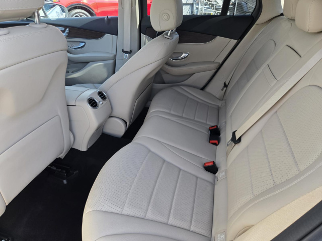 Used 2022 Mercedes-Benz GLC GLC 300 SUV  in ,  21