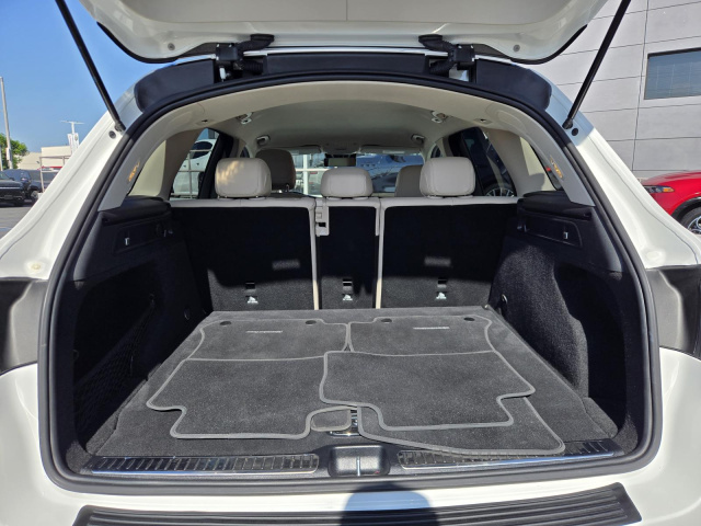 Used 2022 Mercedes-Benz GLC GLC 300 SUV  in ,  23