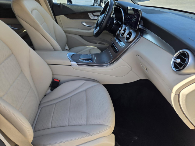 Used 2022 Mercedes-Benz GLC GLC 300 SUV  in ,  27