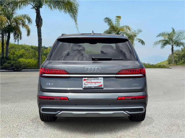 Used 2022 Audi Q7 Premium Plus 55 TFSI quattro  in ,  4