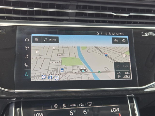 Used 2022 Audi Q7 Premium Plus 55 TFSI quattro  in ,  6
