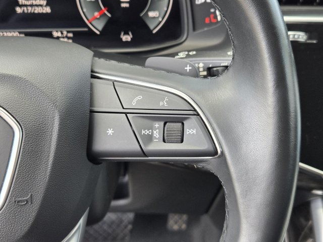Used 2022 Audi Q7 Premium Plus 55 TFSI quattro  in ,  18