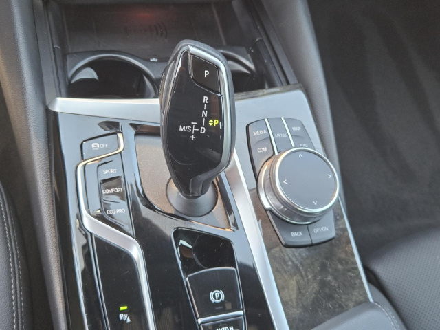 Used 2023 BMW 5 Series 530i Sedan  in ,  13