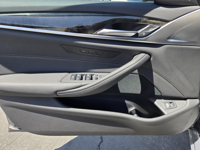 Used 2023 BMW 5 Series 530i Sedan  in ,  19