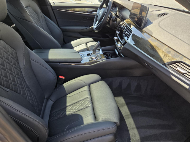 Used 2023 BMW 5 Series 530i Sedan  in ,  30