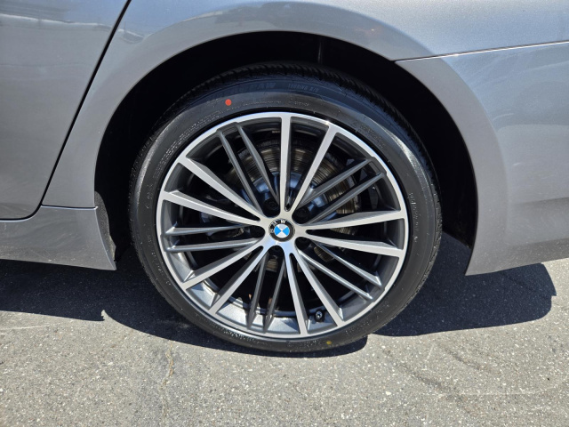 Used 2023 BMW 5 Series 530i Sedan  in ,  34