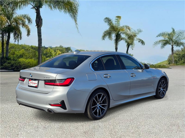 Used 2019 BMW 3 Series 330i Sedan  in ,  3